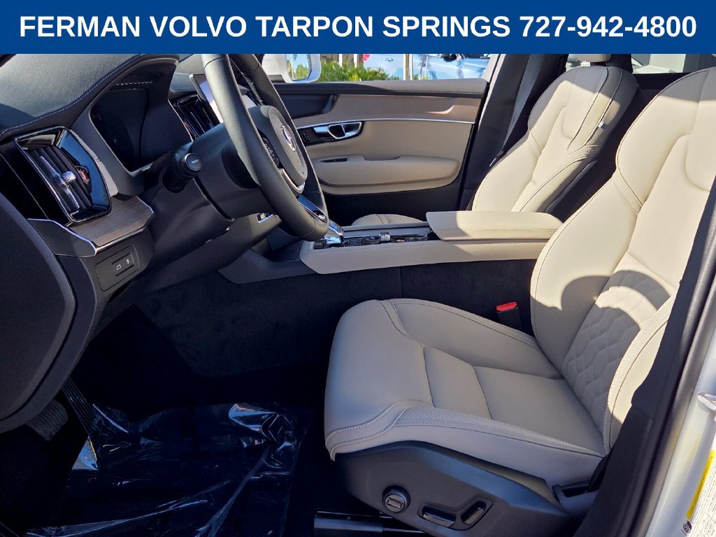 New 2027 Volvo XC90 T8 Plus AWD/4WD image 11