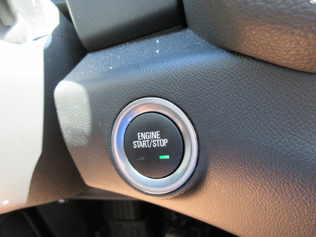 Certified 2024 GMC Terrain SLT w/ Elevation Edition AWD/4WD image 31