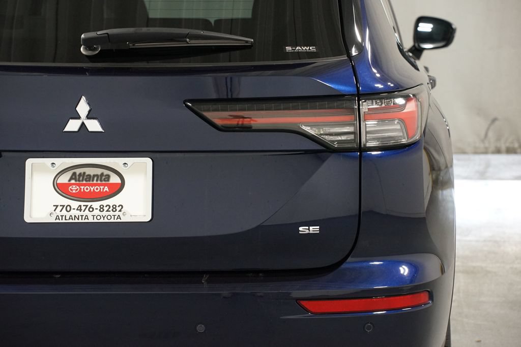 Used 2025 Mitsubishi Outlander SE AWD/4WD image 10
