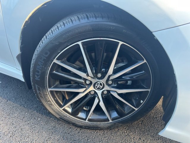 Used 2023 Toyota Camry SE image 10