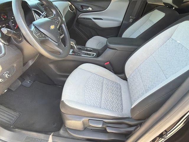 Used 2024 Chevrolet Equinox LS w/ Midnight Edition image 9