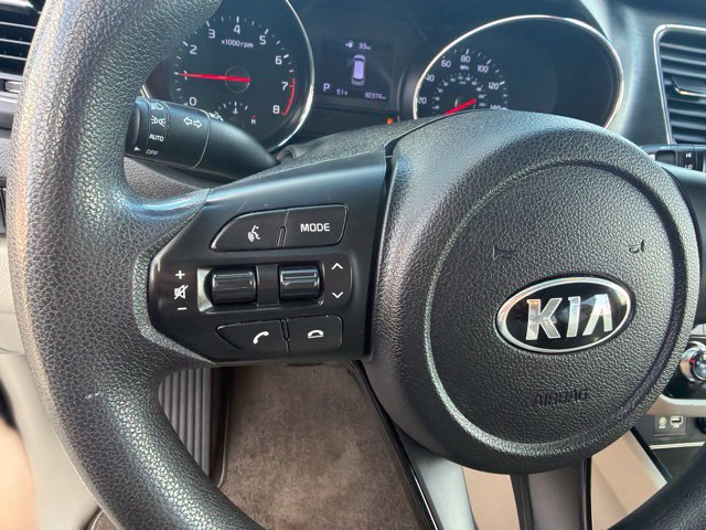 Used 2020 Kia Sedona LX FWD image 15