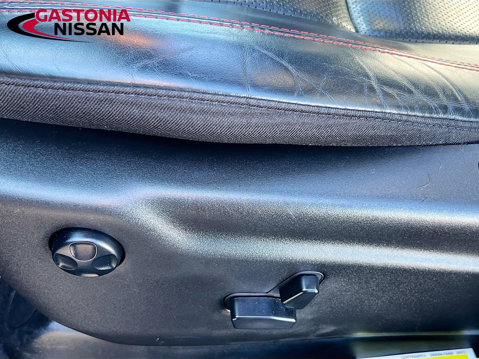 Used 2024 Dodge Durango GT image 26