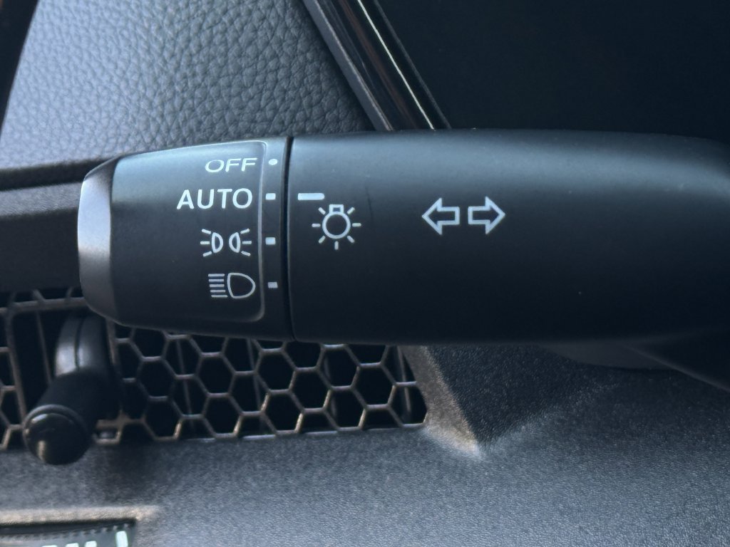 Used 2025 Honda CR-V Sport image 22