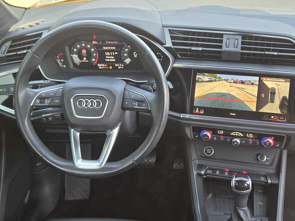 Certified 2023 Audi Q3 2.0T Premium Plus w/ Premium Plus Package AWD/4WD image 35