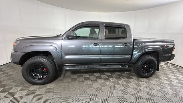 Used 2013 Toyota Tacoma PreRunner w/ TRD Off-Road Pkg RWD image 5
