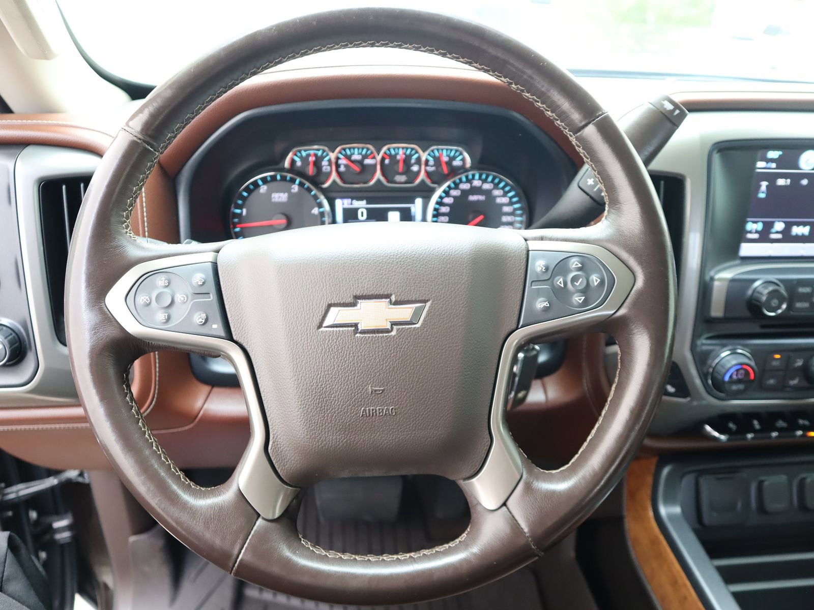 Used 2019 Chevrolet Silverado 2500 High Country w/ Duramax Plus Package AWD/4WD image 35