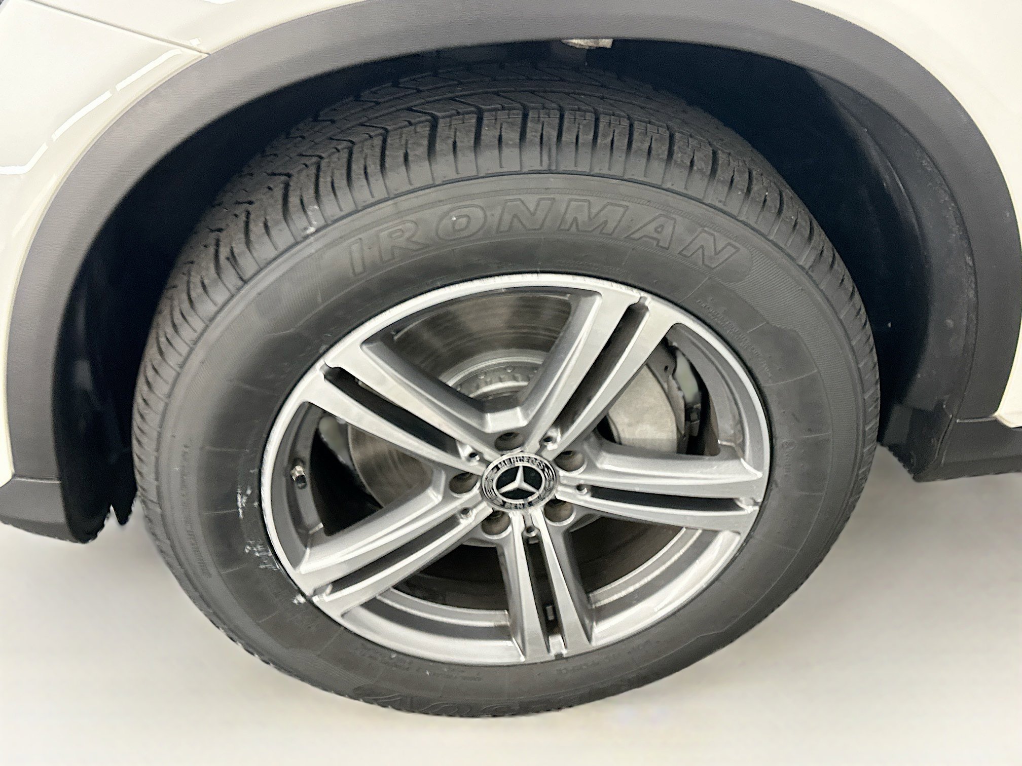 Used 2021 Mercedes-Benz GLC 300 4MATIC image 11