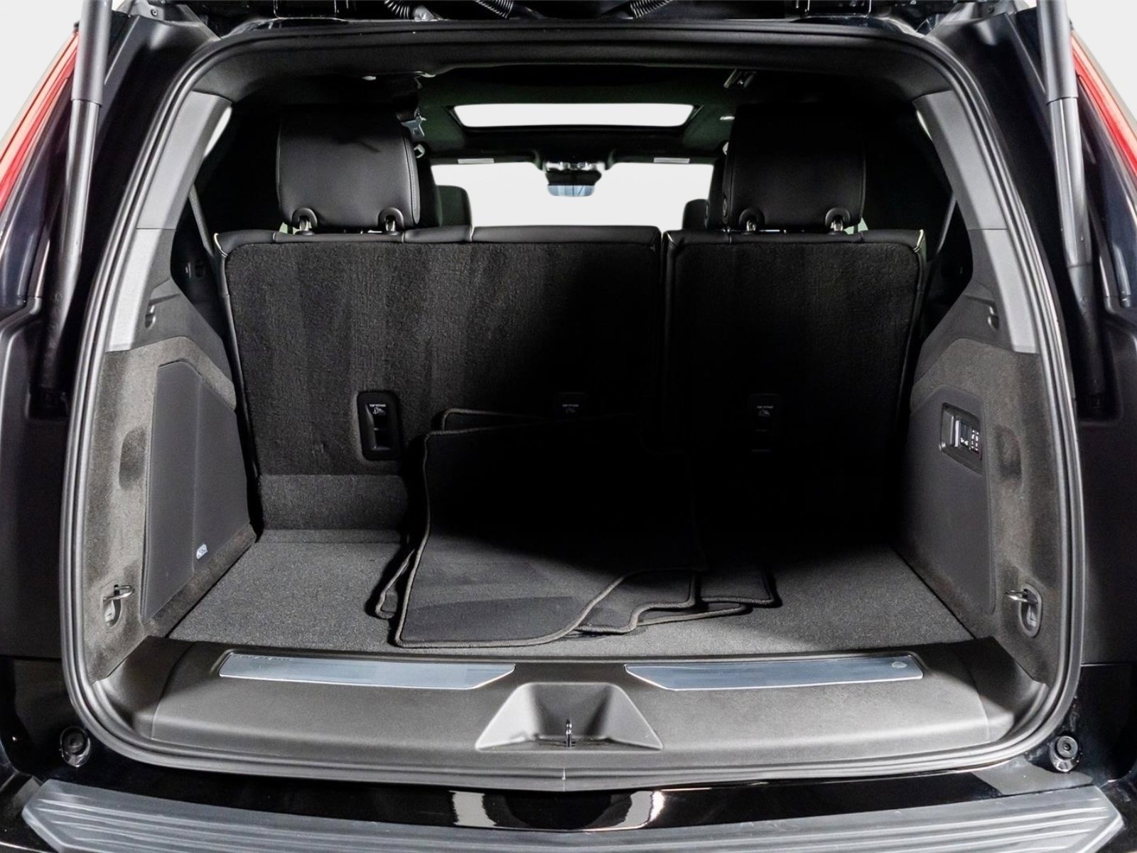 Used 2026 Cadillac Escalade Sport image 59