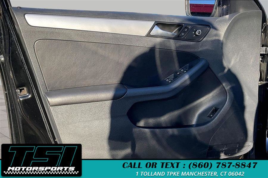 Used 2014 Volkswagen Jetta SE image 23