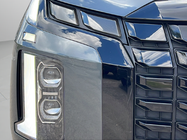 Used 2025 Hyundai Palisade SEL FWD image 33
