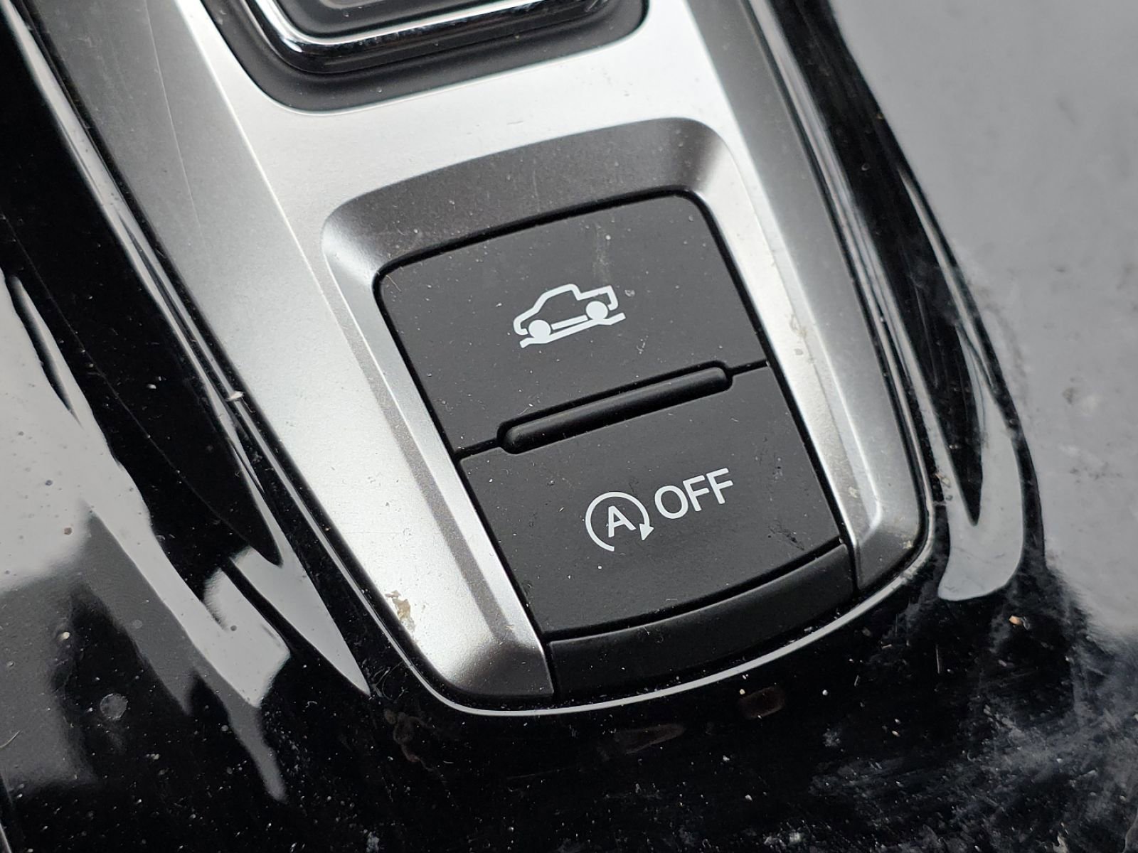 Certified 2025 Honda Ridgeline Black Edition image 11