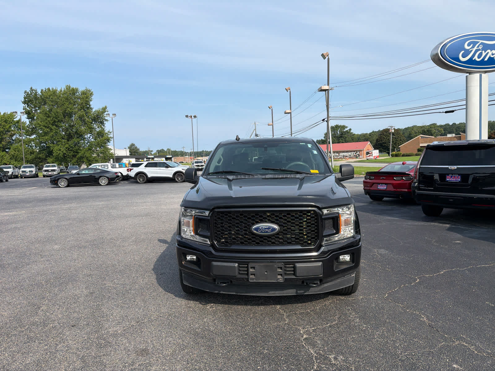 Used 2020 Ford F150 XL w/ Equipment Group 101A Mid AWD/4WD image 8