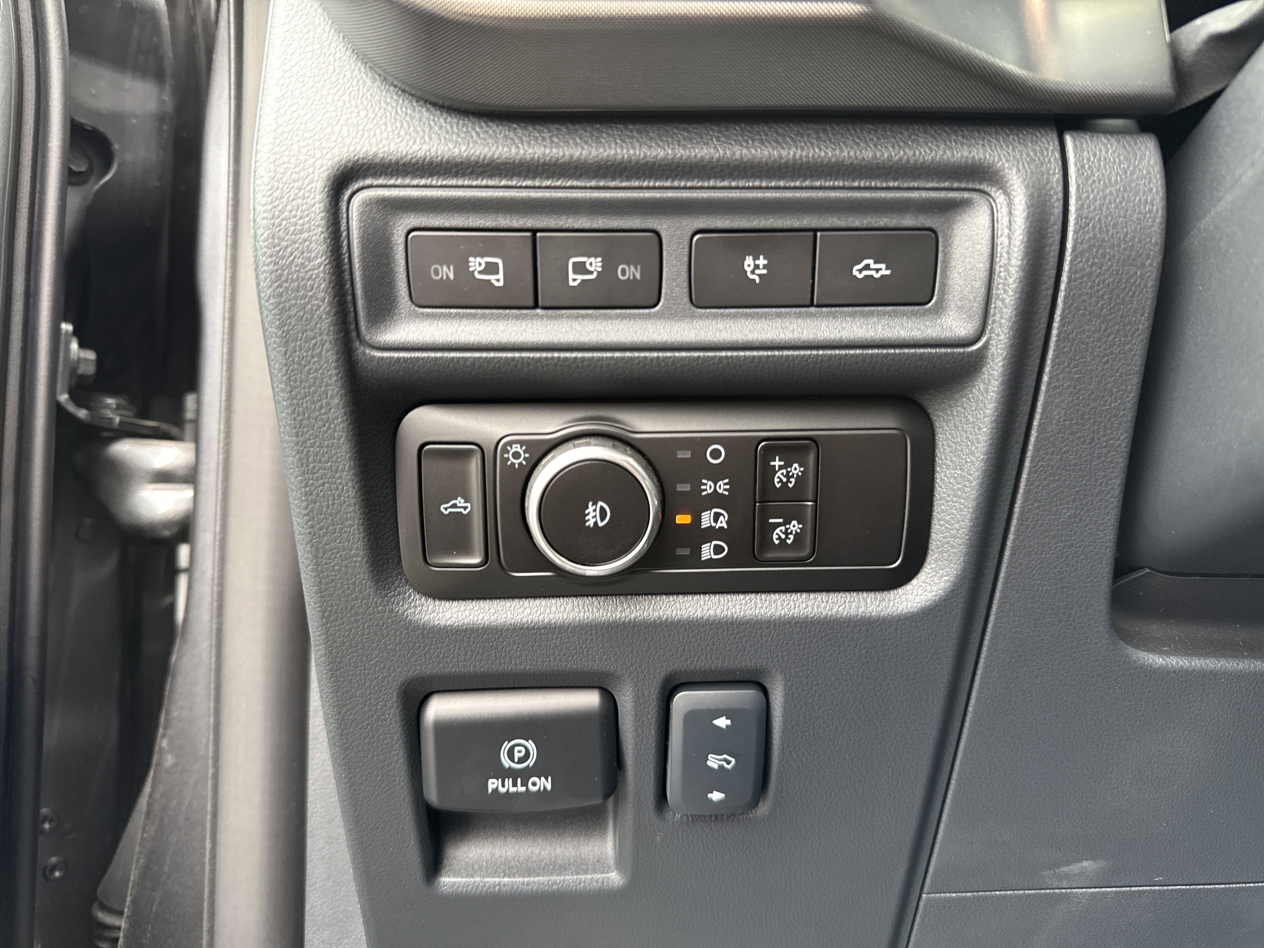 Used 2024 Ford F150 Tremor w/ Equipment Group 402A High image 27