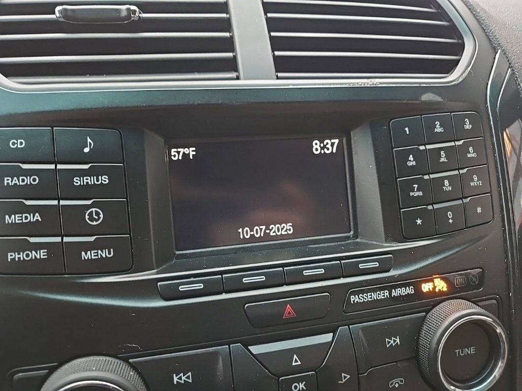 Used 2017 Ford Explorer XLT image 52