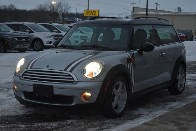 Used 2010 MINI Cooper Clubman Hardtop w/ Premium Pkg image 5
