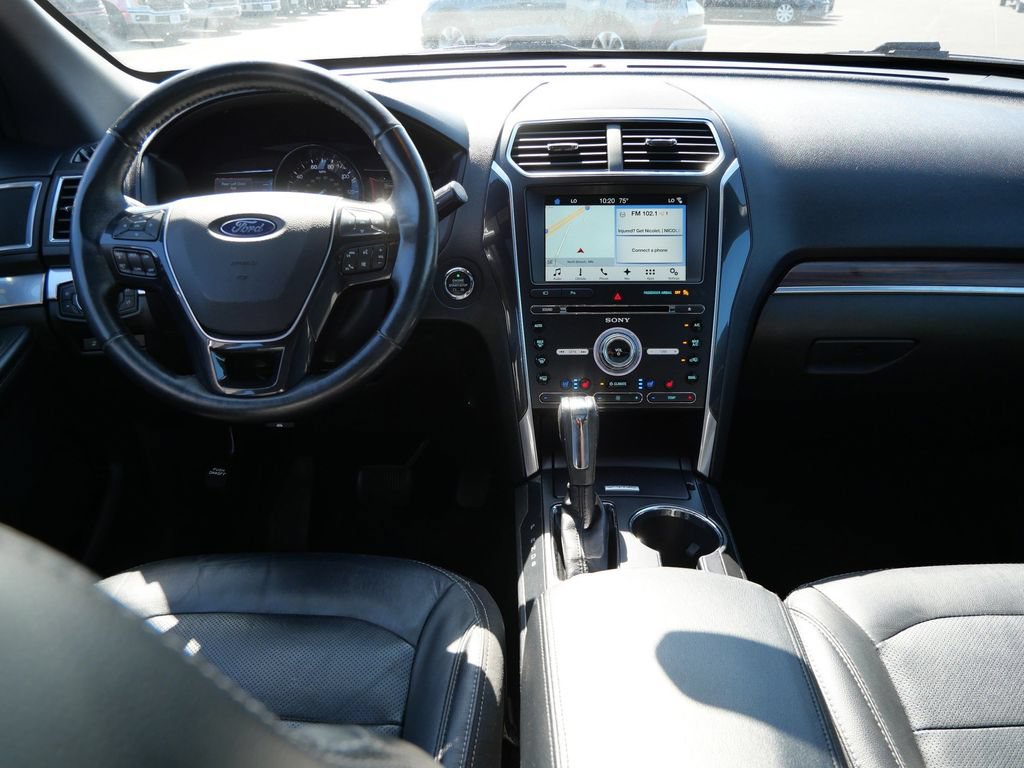 Used 2017 Ford Explorer Limited AWD/4WD image 21
