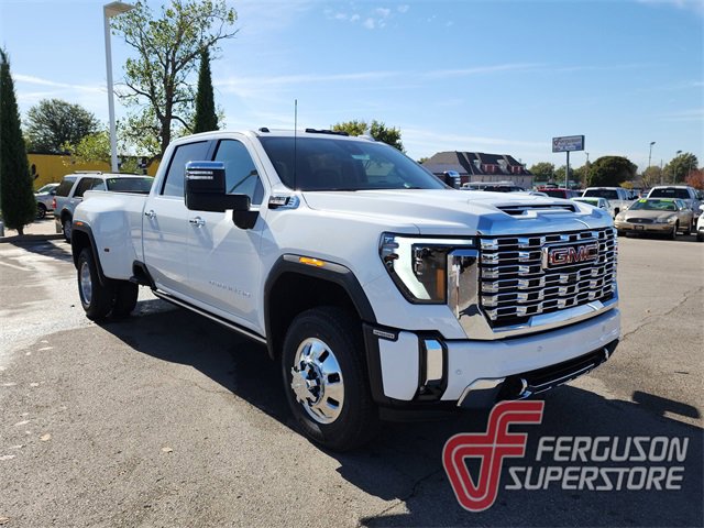 New 2026 GMC Sierra 3500 Denali w/ Denali Reserve Package