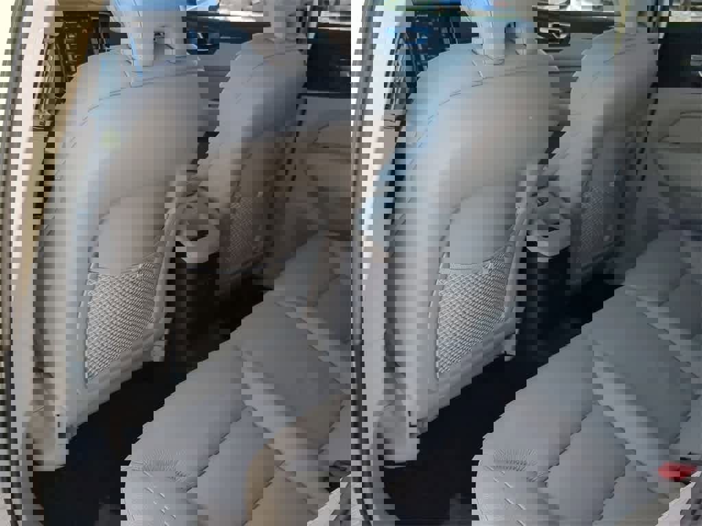 Used 2025 Volvo XC60 T8 Core w/ Protection Package Premier image 17