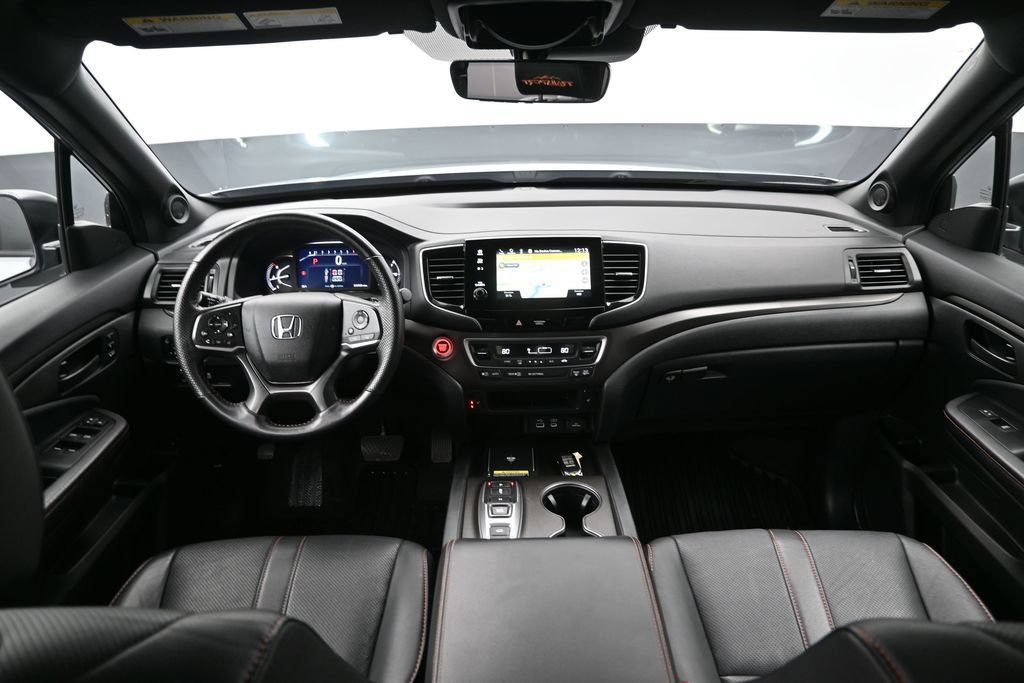 Certified 2024 Honda Passport TrailSport image 11
