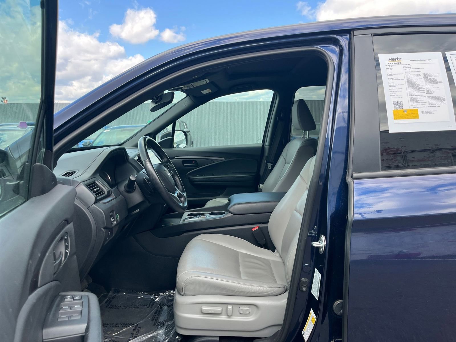 Used 2024 Honda Passport EX-L image 29