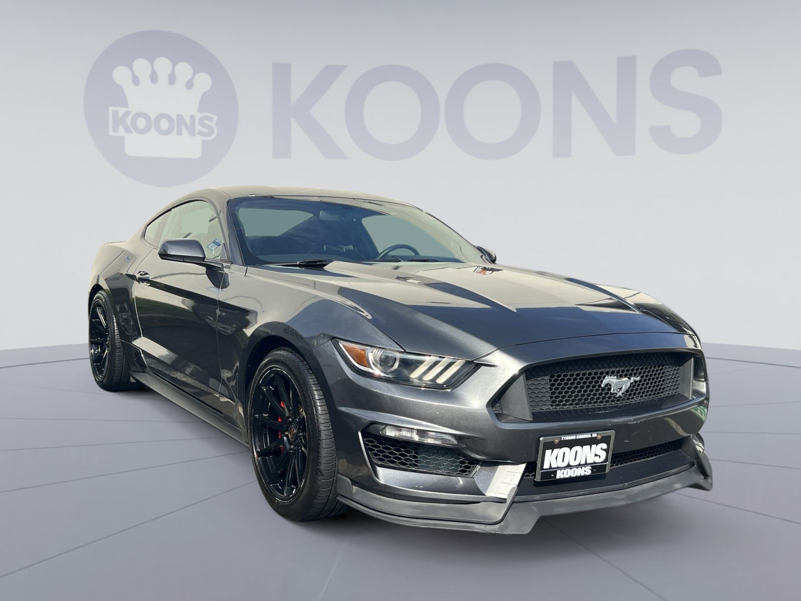 Used 2015 Ford Mustang Coupe RWD image 7