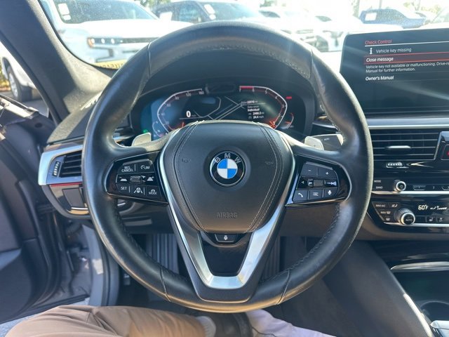 Used 2022 BMW 530i xDrive w/ Premium Package image 22