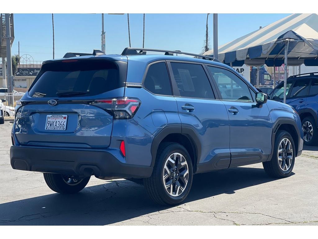 Certified 2025 Subaru Forester Premium image 5