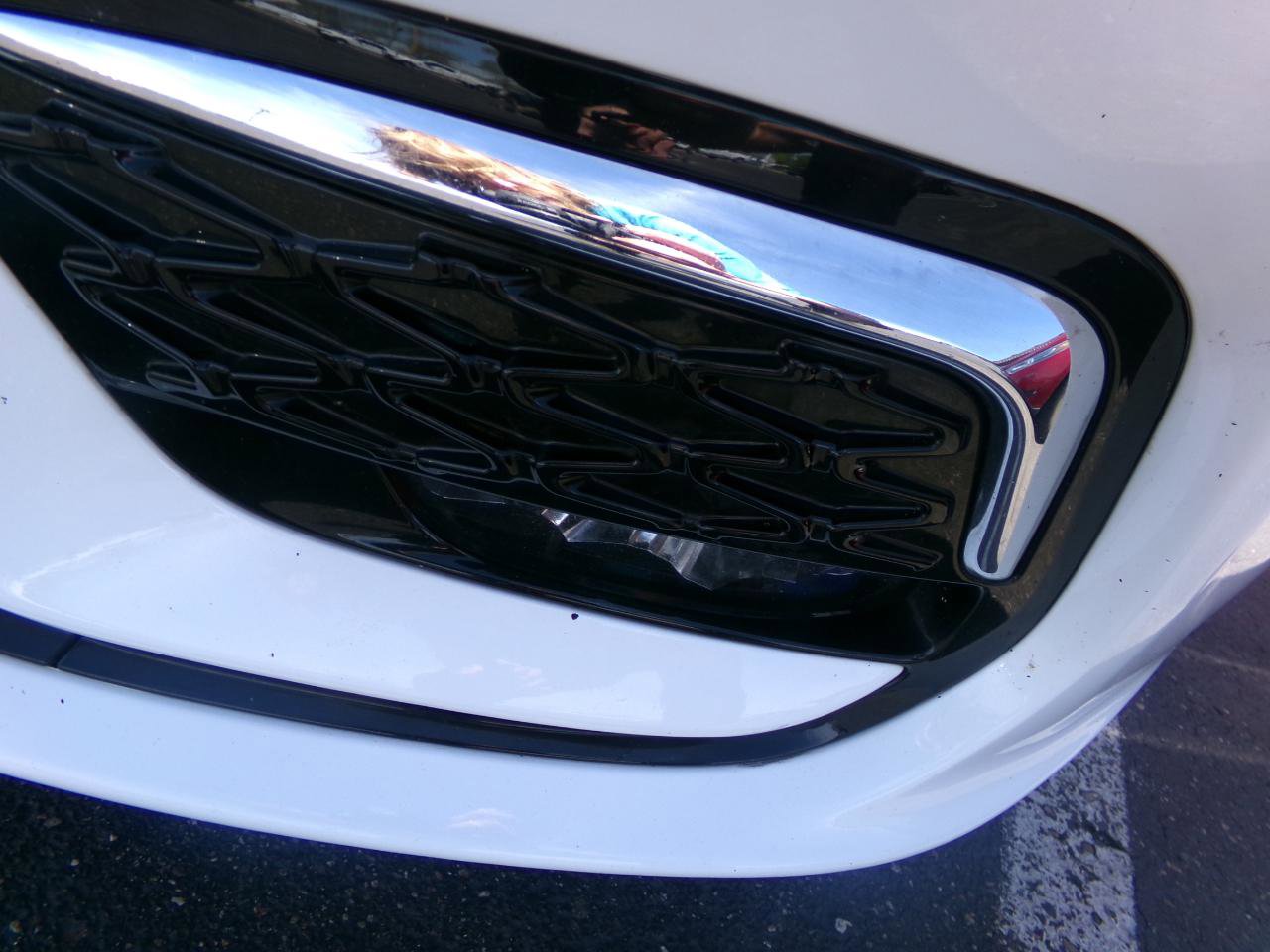Used 2023 Chrysler Pacifica Touring FWD image 54