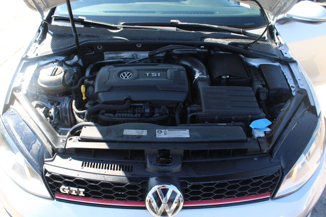 Used 2016 Volkswagen GTI S FWD image 24