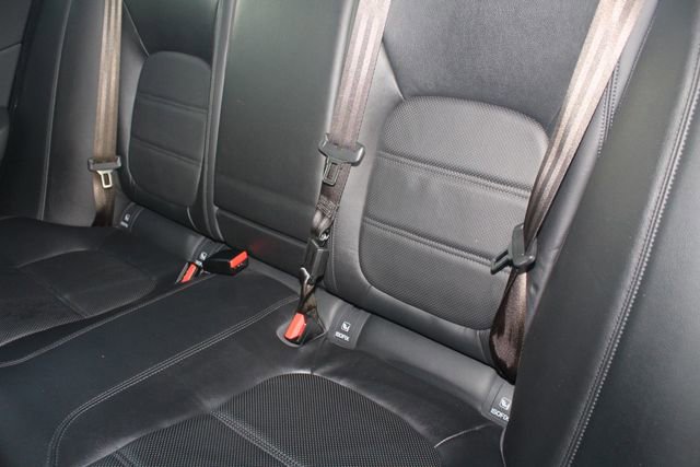 Used 2020 Jaguar XE S image 25