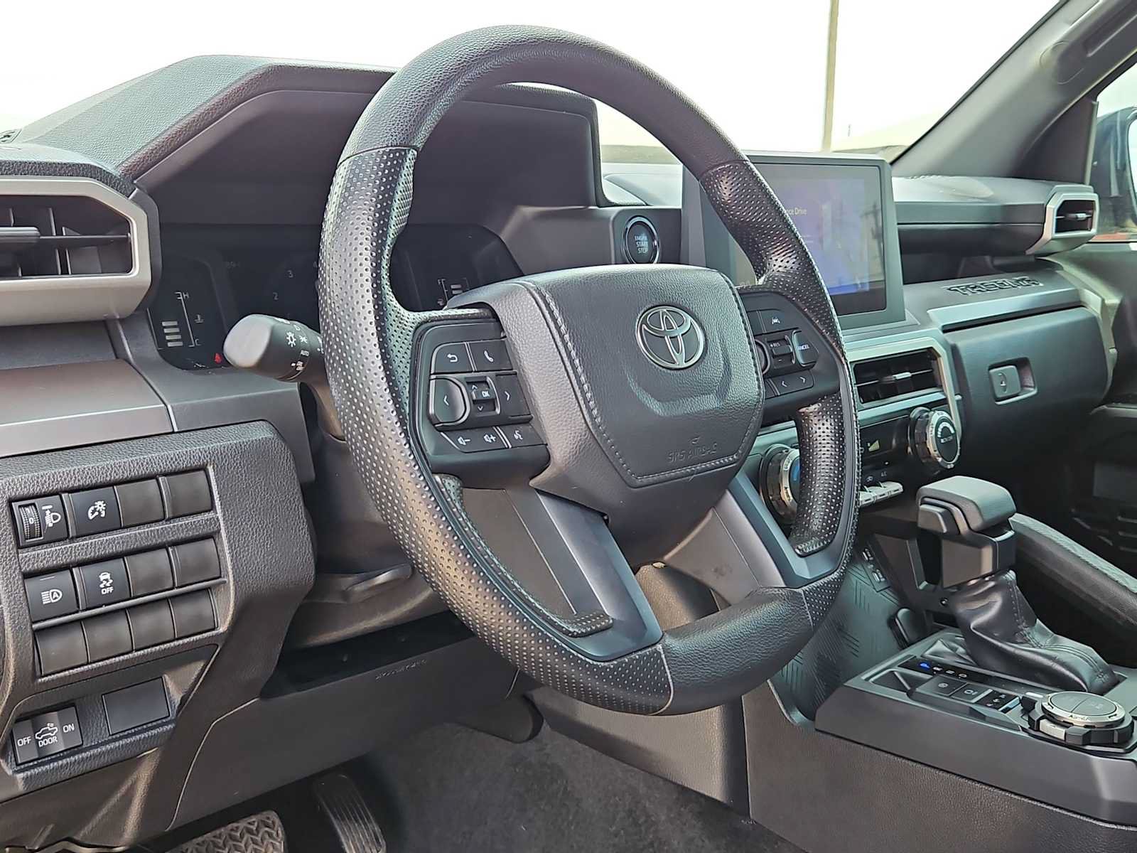 Used 2025 Toyota Tacoma 4x4 Double Cab image 10