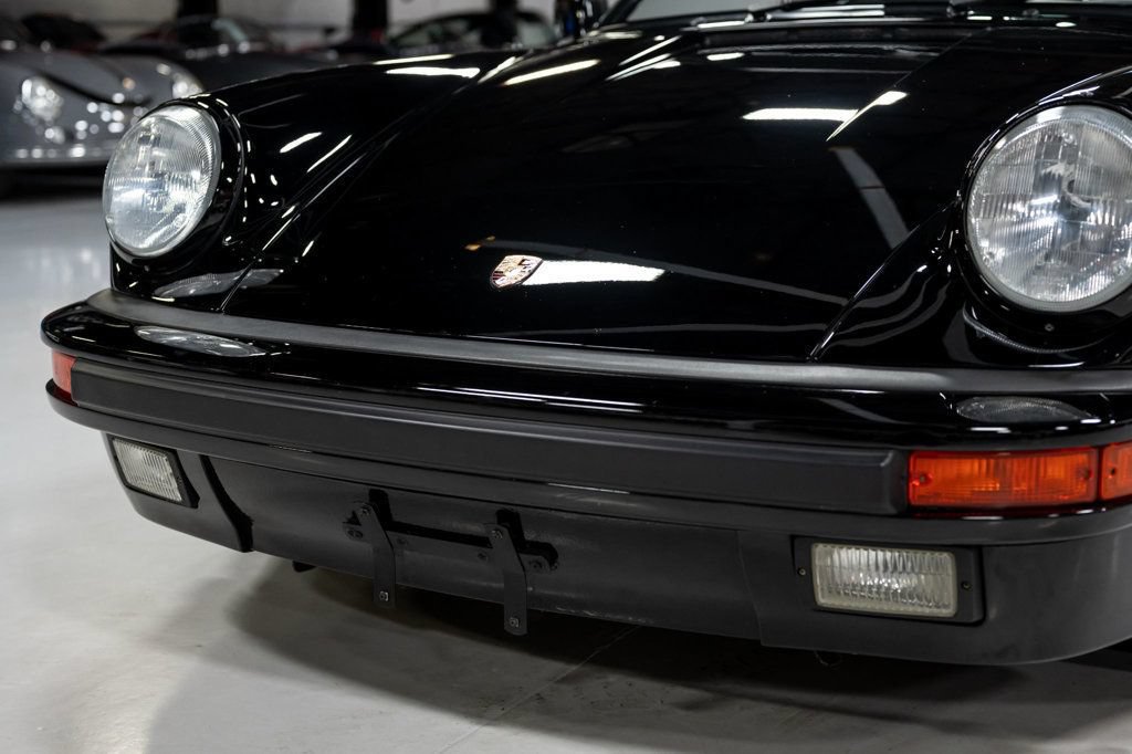 Used 1989 Porsche 911 Carrera RWD image 28