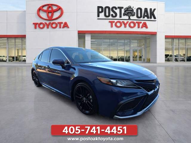 Used 2023 Toyota Camry XSE FWD image 10