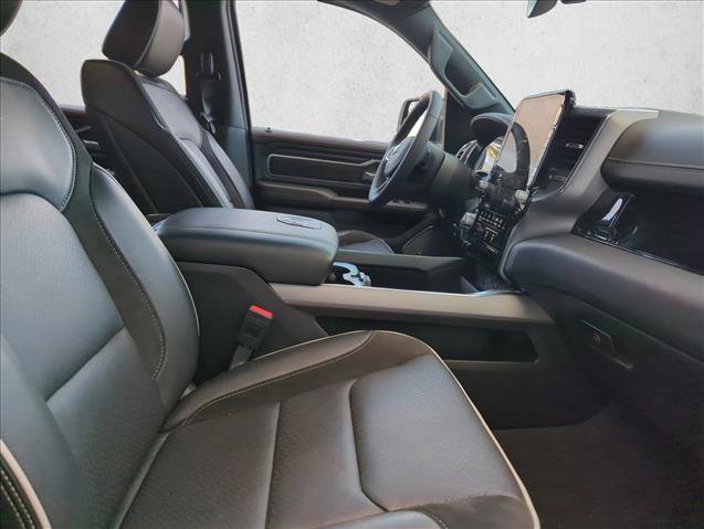 Used 2025 RAM 1500 Laramie w/ Night Edition image 23