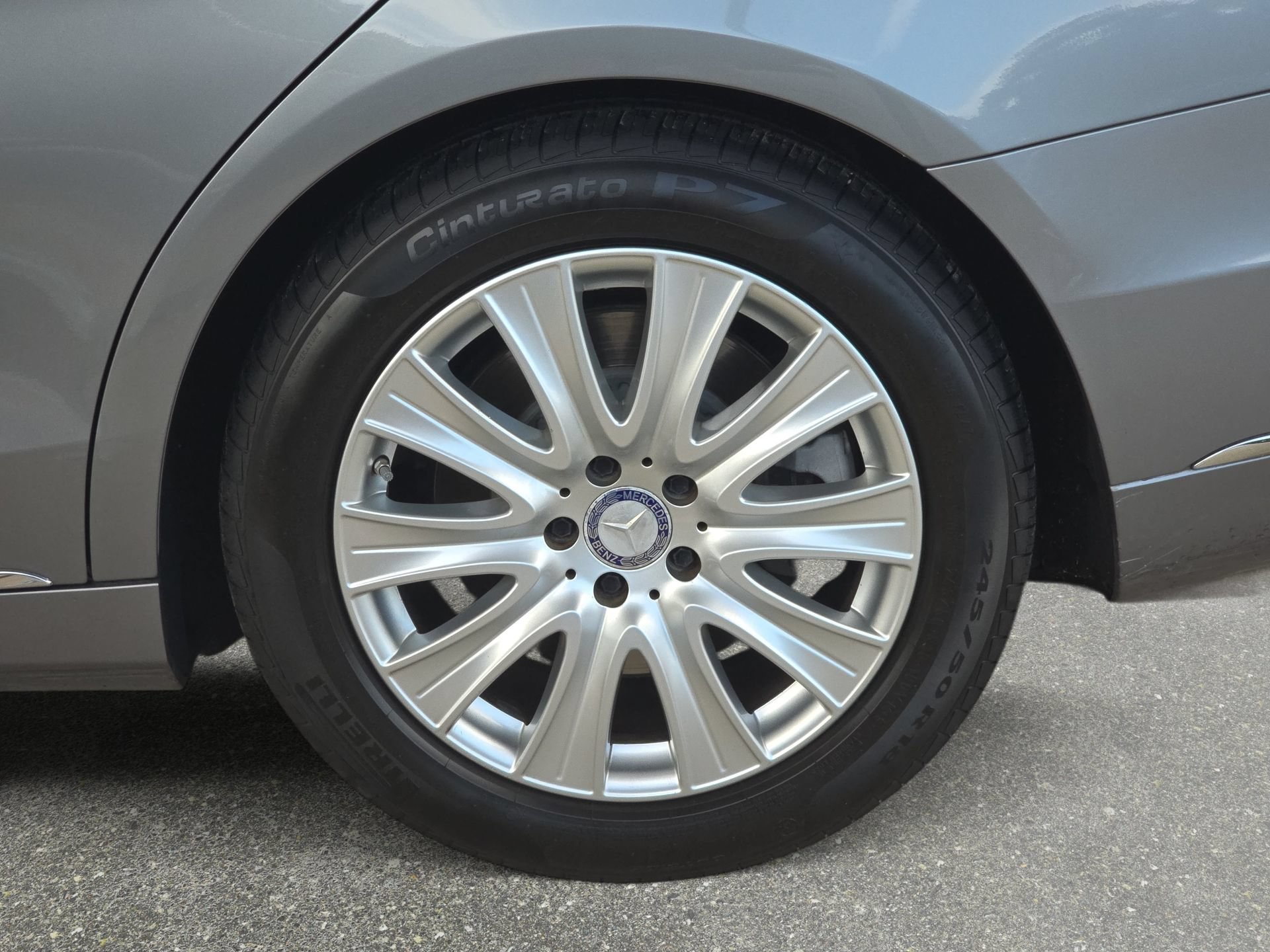 Used 2015 Mercedes-Benz S 550 4MATIC Sedan image 32