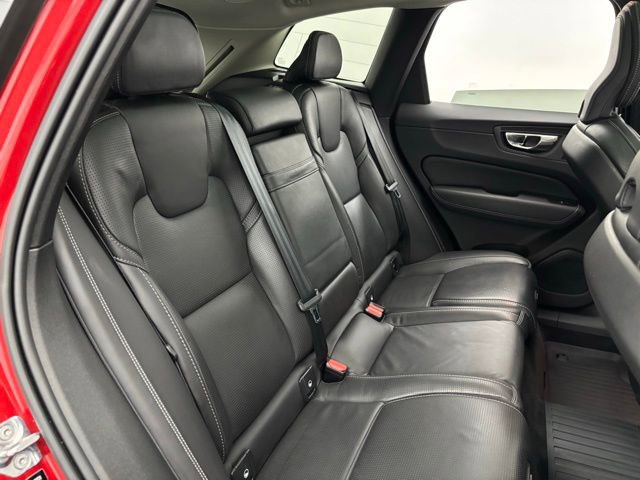Used 2020 Volvo XC60 T5 Inscription w/ Protection Package Premier image 39