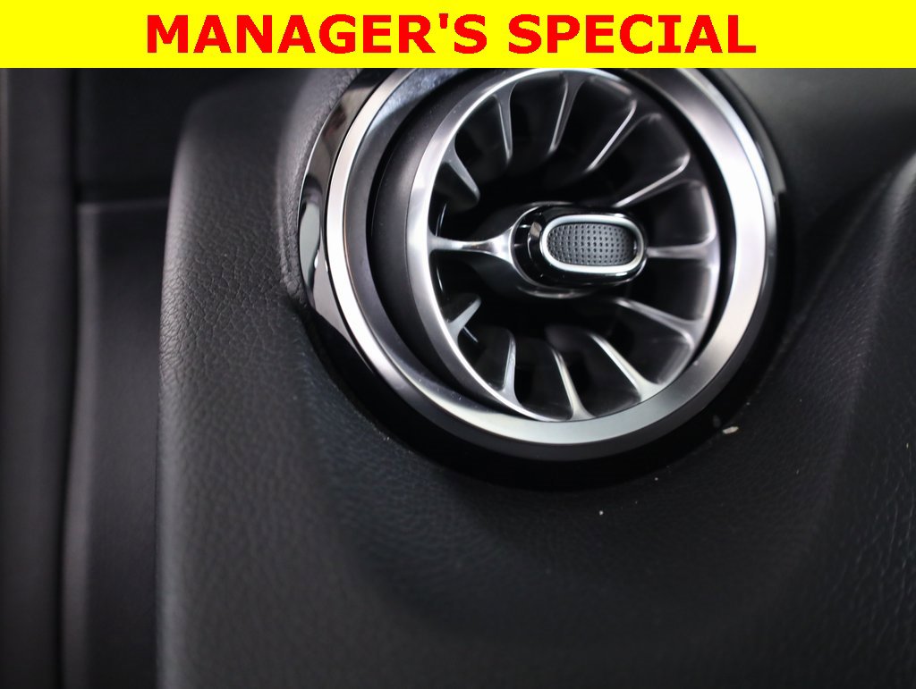 Used 2023 Mercedes-Benz GLA 250 4MATIC image 12