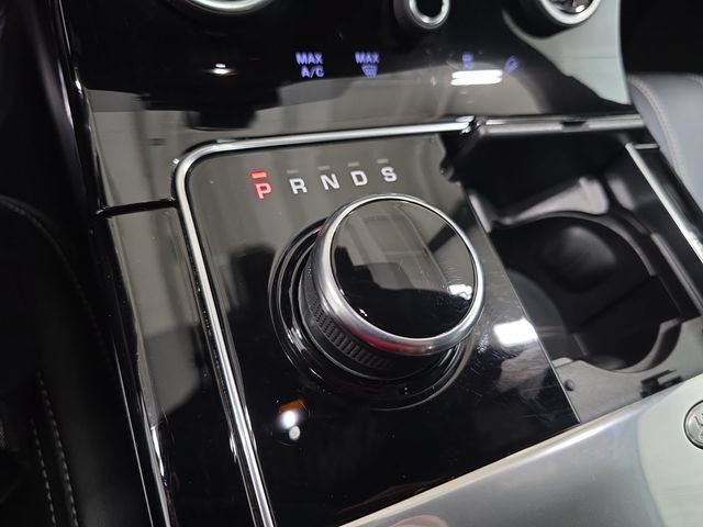 Used 2018 Land Rover Range Rover Velar R-Dynamic SE AWD/4WD image 24