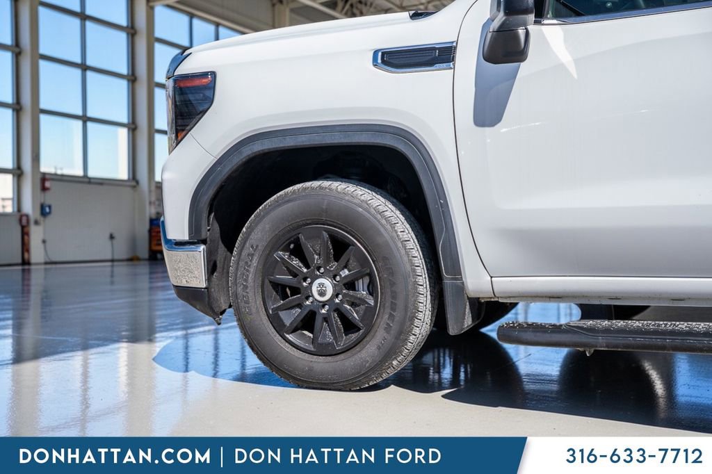 Used 2022 GMC Sierra 1500 SLE image 30