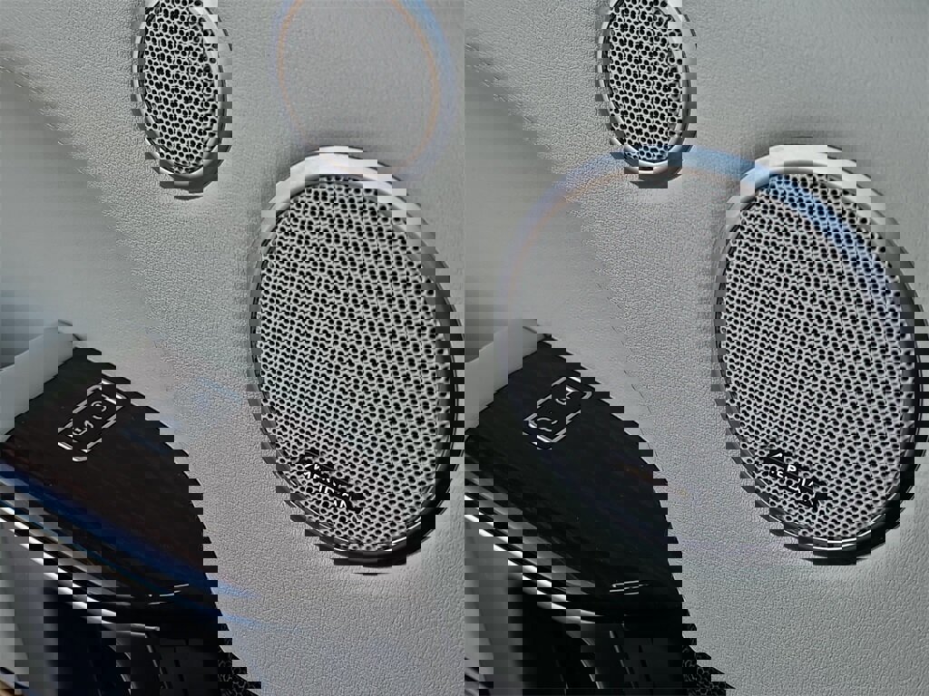 Used 2017 Land Rover Range Rover HSE image 20