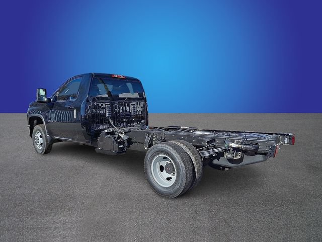 New 2026 Chevrolet Silverado 3500 LT AWD/4WD image 4