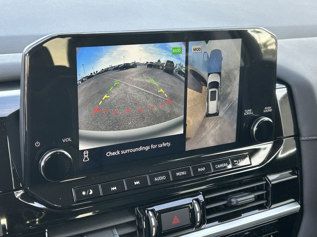 New 2025 Nissan Pathfinder SL image 19