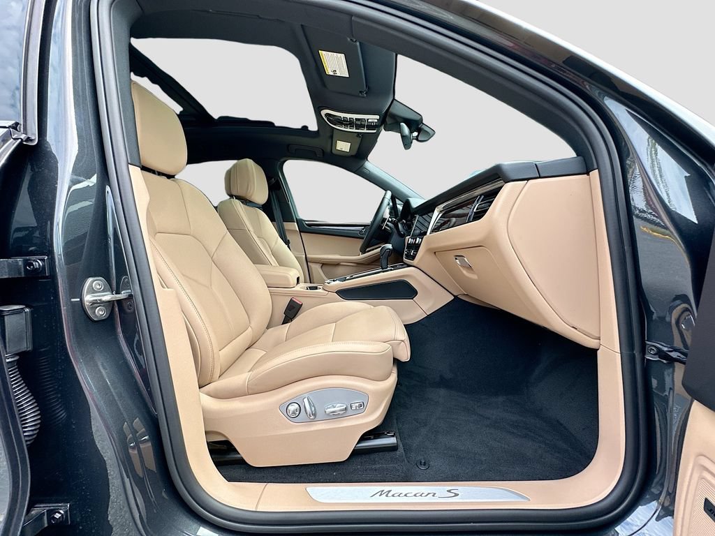 New 2026 Porsche Macan S AWD/4WD image 29