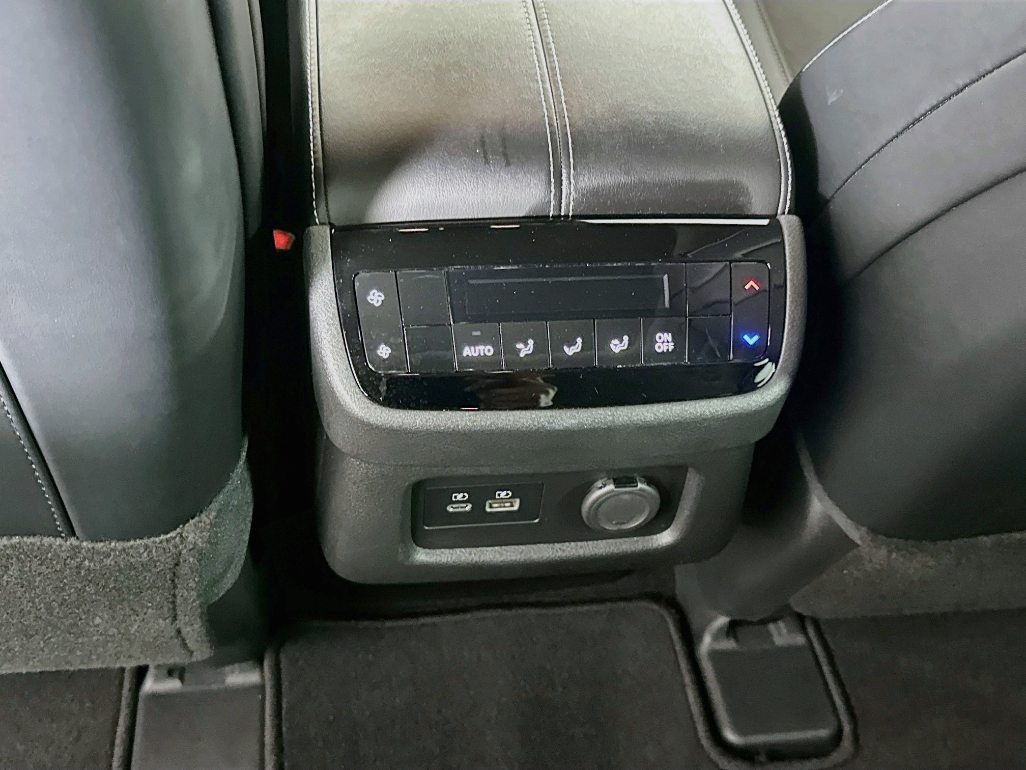 Used 2023 INFINITI QX60 Pure AWD/4WD image 27