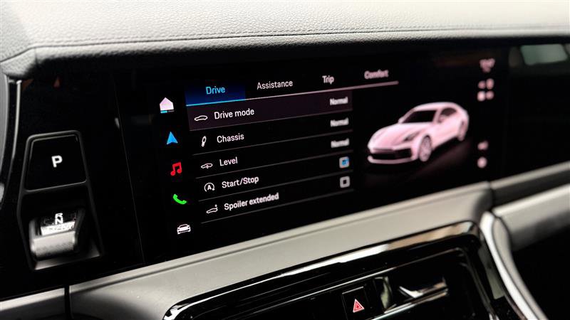 Used 2025 Porsche Panamera 4 w/ Premium Package image 33