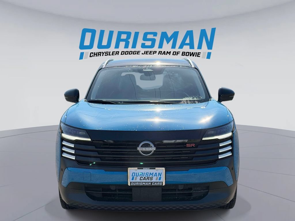 Used 2025 Nissan Kicks SR w/ Illumination Package AWD/4WD image 6