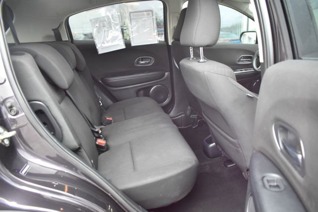 Used 2018 Honda HR-V EX image 38