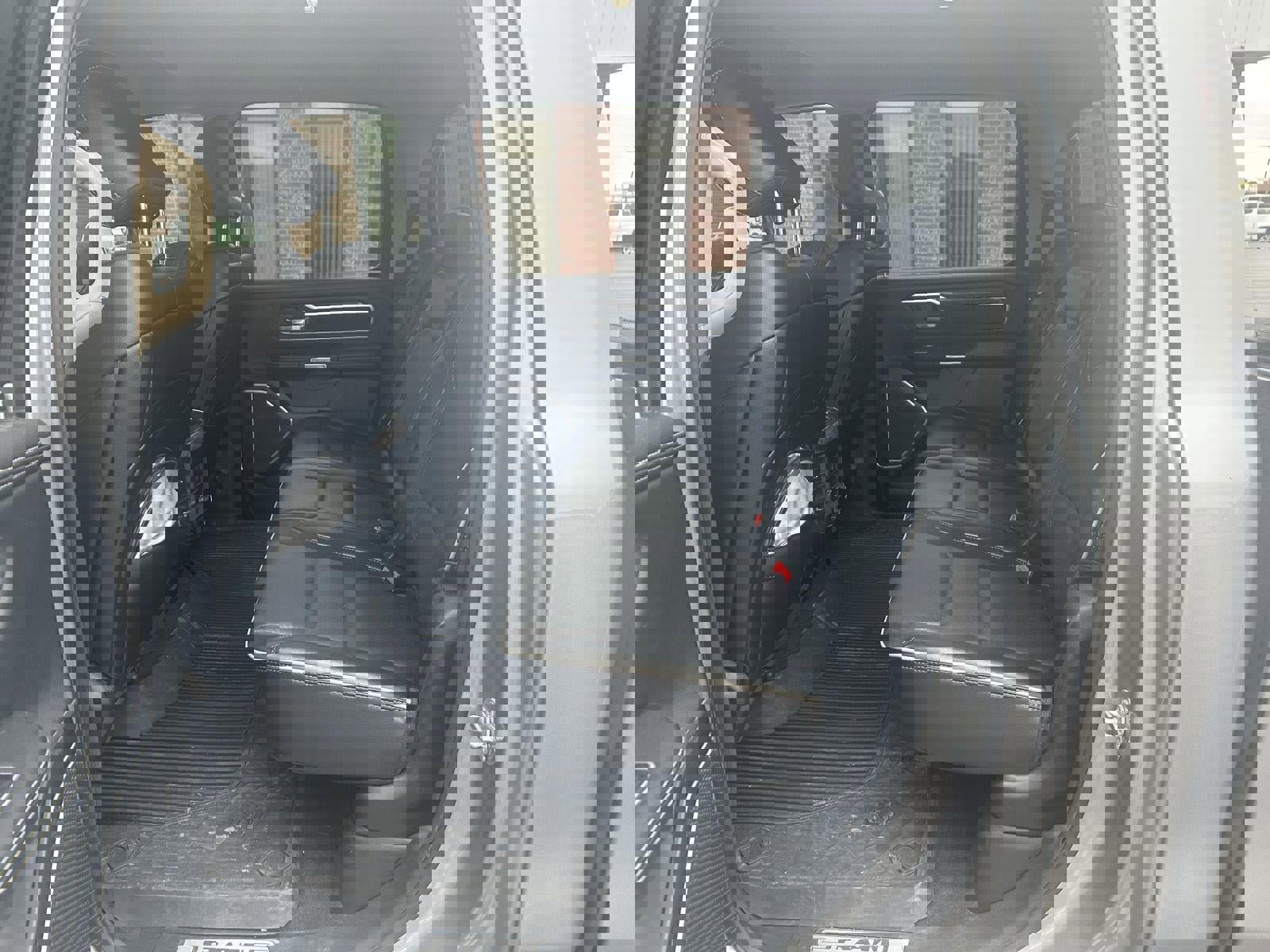 Used 2020 RAM 1500 Laramie image 35