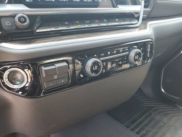 Certified 2025 Chevrolet Silverado 1500 LT AWD/4WD image 33